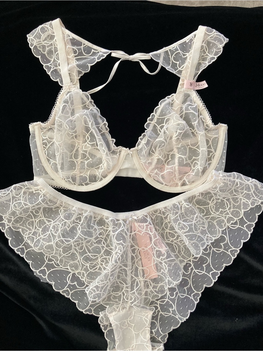 Victoria’s Secret TEASE Unlined Demi Bra Cheeky Panty Ivory Heart 34DDD/L Set